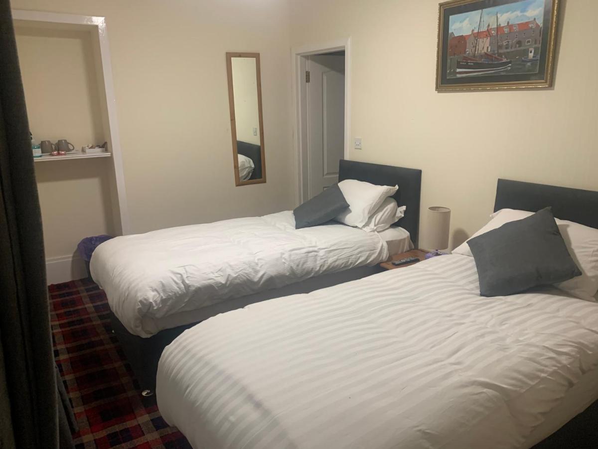 Cutty Sark Inn Eyemouth Buitenkant foto